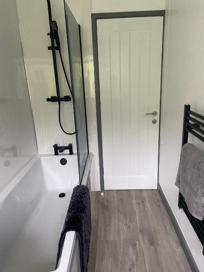 Holiday home 4 Bedroom In Peaceful Countryside With Log Burner - Talar Deg, Capel Madog Bow Street (Ceredigion)